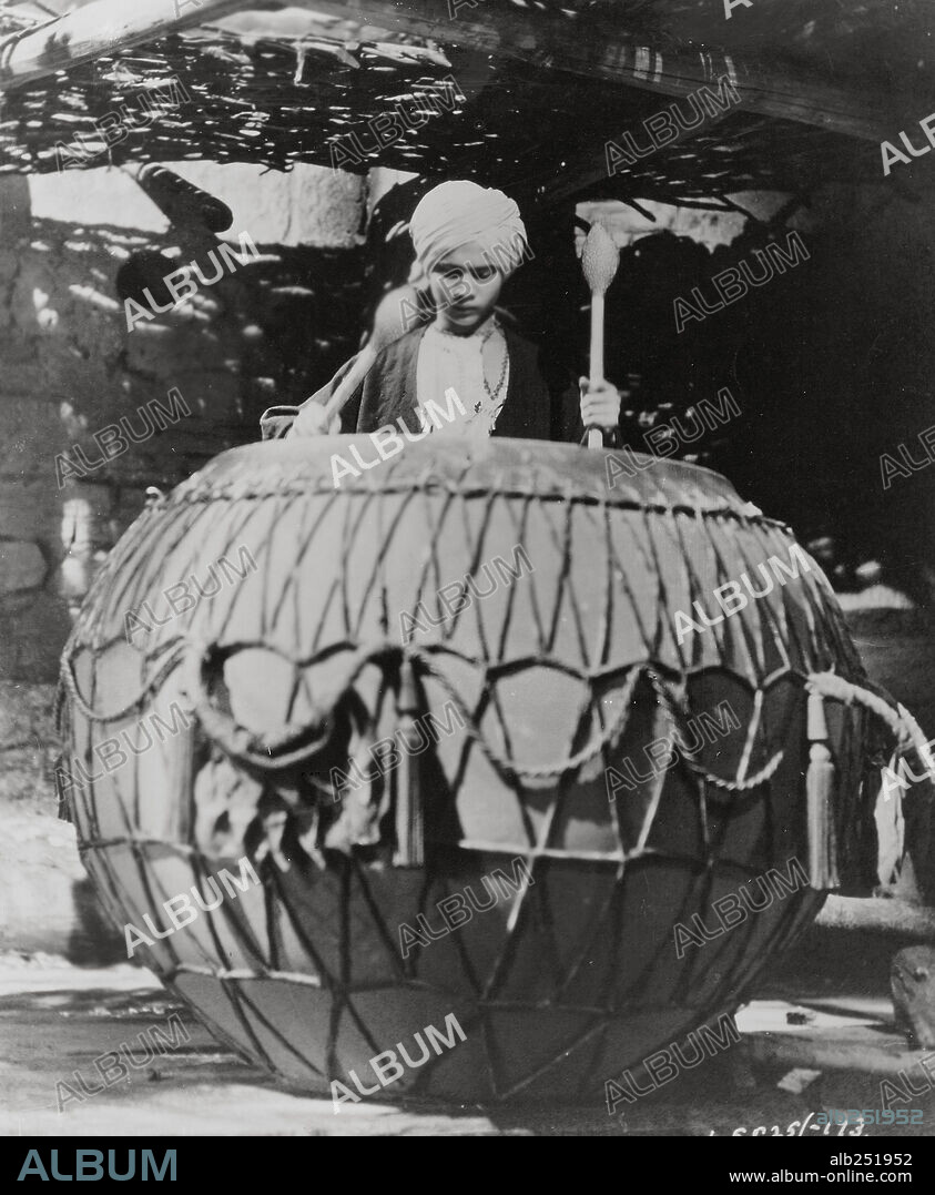 SABU in DRUMS, 1938 (THE DRUM), directed by ZOLTAN KORDA. Copyright LONDON FILMS.