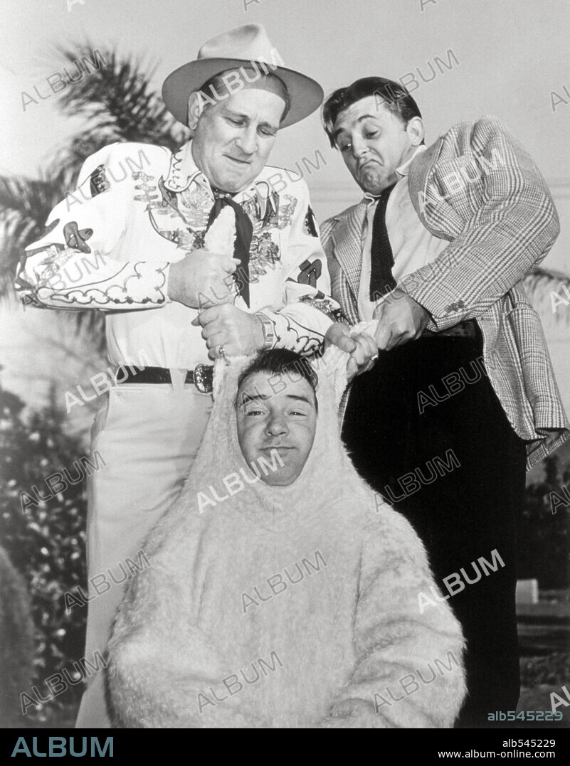 BUD ABBOTT, LOU COSTELLO and ROBERT MITCHUM.