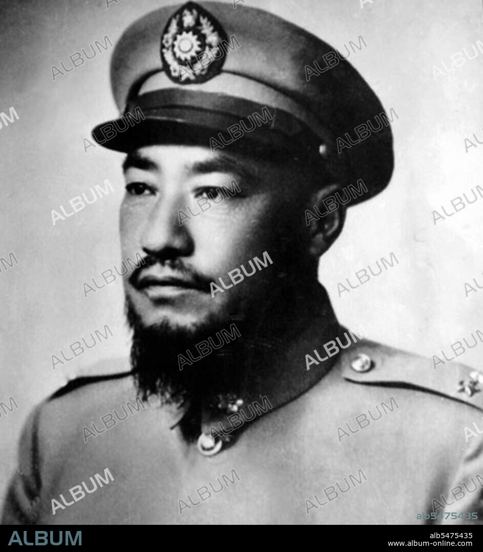 Ma Bufang and his older brother Ma Buqing (1901-1977) were born in Monigou Township in what is today Linxia County, some 35 km west of Linxia City. Their father Ma Qi formed the Ninghai Army in Qinghai in 1915, and received civilian and military posts from the Beiyang Government in Beijing in that same year confirming his military and civilian authority in Qinghai.
