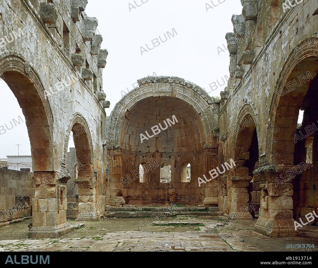 Syria. Harem district. Qalb Lozeh. Ruins of the Basilica c. 460. One of the best-preserved church of this period.  View of the wide nave with semicircular apse. Near of Aleppo. Historical photography (taken before the Syrian Civil War).