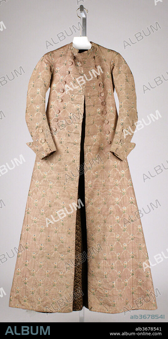 Banyan. Culture: French. Date: ca. 1760.
An overall interest in all things Eastern influenced textile designs and clothing styles of the eighteenth century. The banyan, a popular men's leisure garment, was inspired by East Indian styles of clothing. Although worn only at home, many banyans were nevertheless made from luxurious patterned silks.