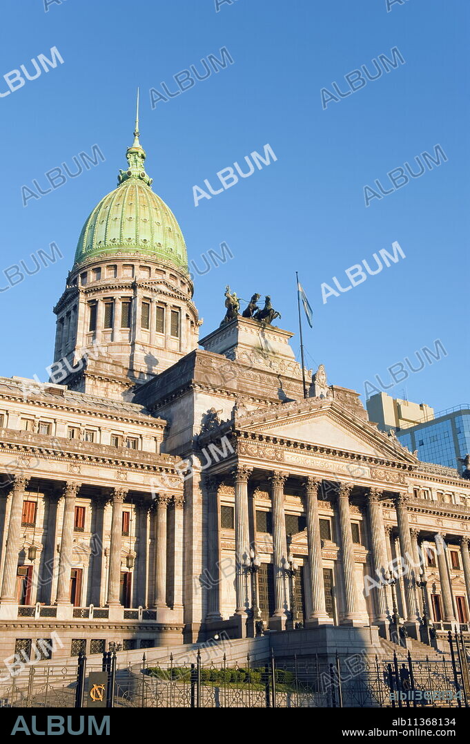 Palacio del Congreso (National Congress Building), Plaza del Congreso, Buenos Aires, Argentina, South America.