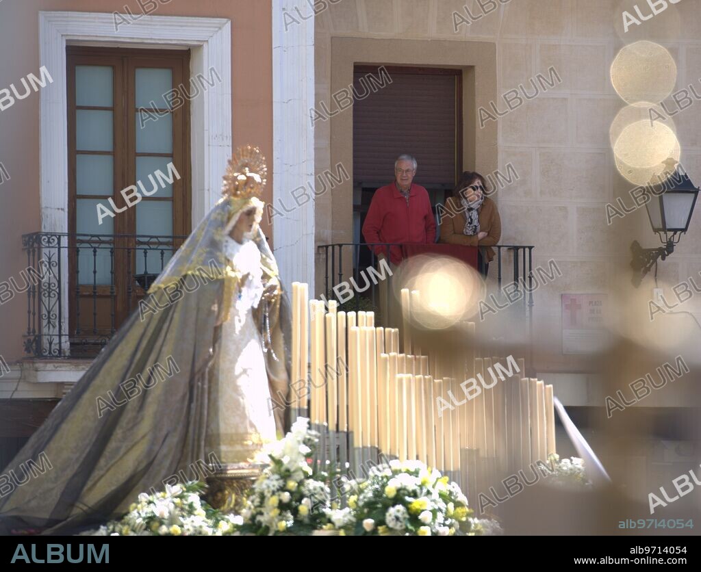 04/20/2014. Alcalá de Henares. Madrid. Spain. Plaza de los Santos Ninos. Easter week. Easter Sunday procession. Our Lady of health and our father Jesus Resurrected. Photo: of Saint Bernard. Archdc.