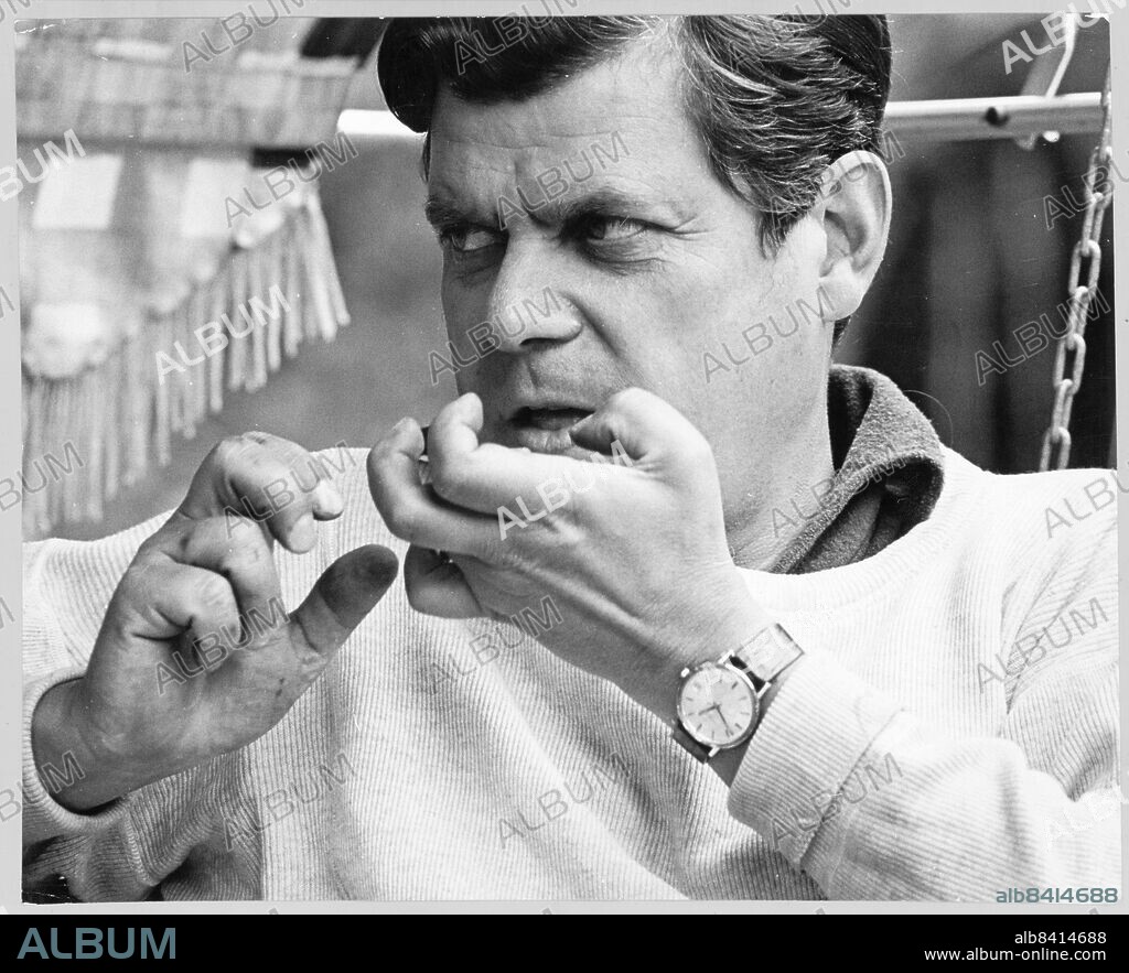 19700723 - Yngve Holmberg, född 1925, politiker (högerpartiet/moderata samlingspartiet). Holmberg var partiledare 1965-70, landshövding i Hallands län 1972-78 och generalkonsul i Houston, Texas, 1978-81. Foto: Folke Hellberg kod 23. COPYRIGHT SCANPIX SWEDEN.