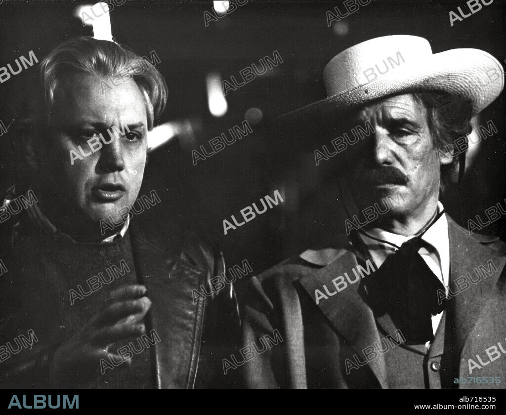 FRANCISCO RABAL and HECTOR OLIVERA in CACIQUE BANDEIRA, 1975, directed by HECTOR OLIVERA.