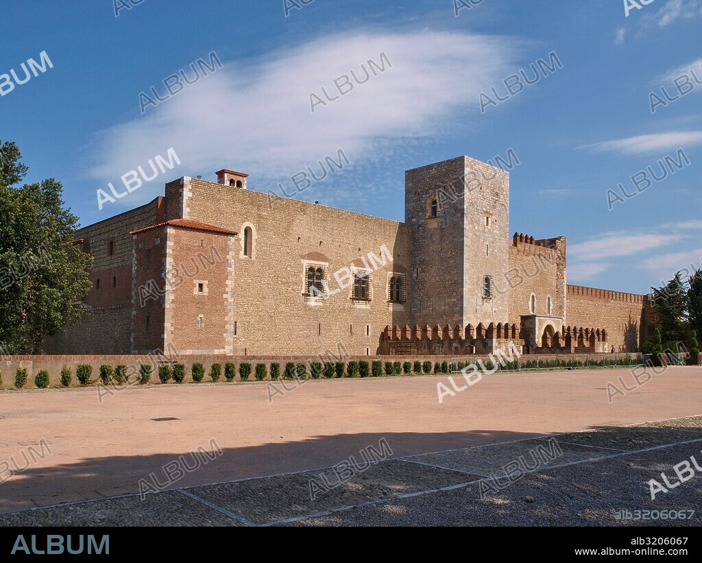 PALACIO DE LOS REYES DE MALLORCA  . PERPIÑAN, FRANCIA.