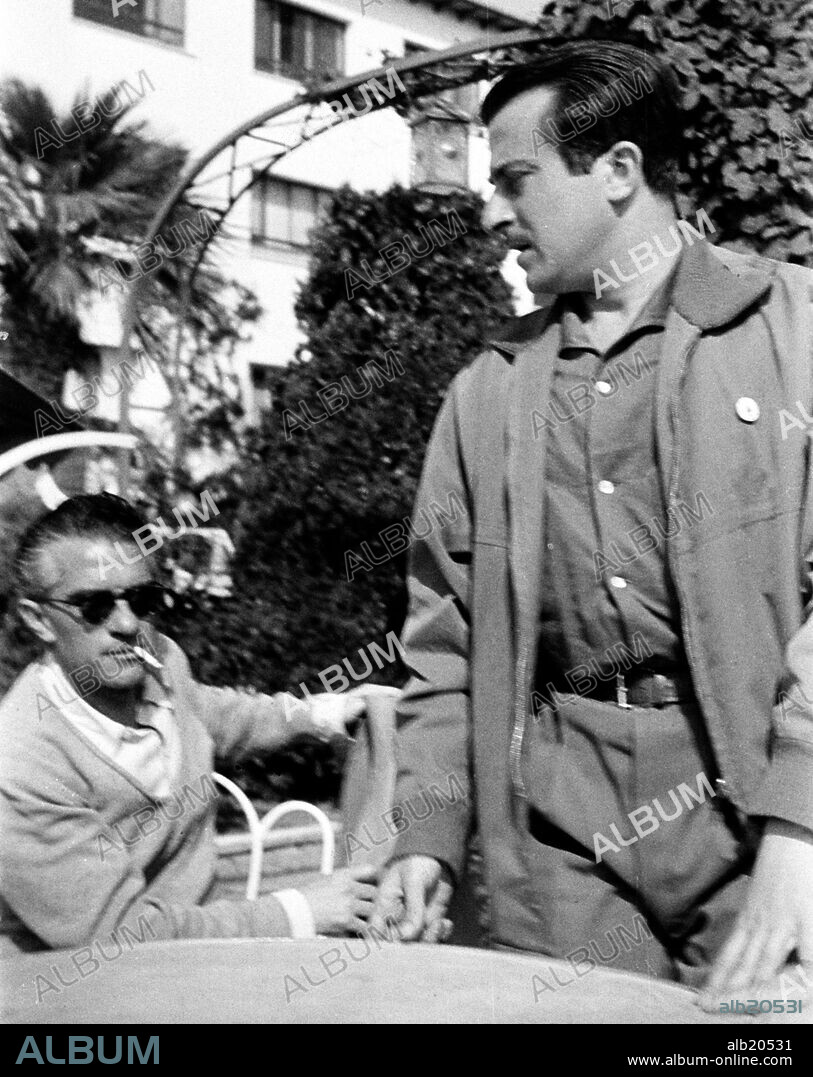 Blas de Otero y José Agustín Goytisolo. Formentor, Mallorca, 1959.