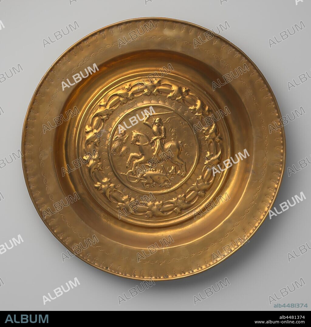 Scale with Saint George and the dragon, In the plate of the dish, where the center point is visible, punch shapes are punched with the help of stamp forms: a depiction of Saint H. derived from the Legenda Aurea. Joris on horseback in battle with the dragon and the king's daughter on the left in the background, and a rib wrapped in stylized leaf ornament. In between is a punched ornament of leaf motifs. The border has punched leaf ornament in the middle and punched crucifixes on the edge. The edge is wrapped around an iron wire. The hanging rings at the back and the hole in the rim were made later, the warrior martyr George (Georgius), possible attributes: banner (red cross on white field), (red) cross, dragon, (white) horse, broken lance, shield (with cross), sword, anonymous, Neurenberg (possibly), 1500 - 1600, brass (alloy), founding, h 4 cm × d 47.5 cm.
