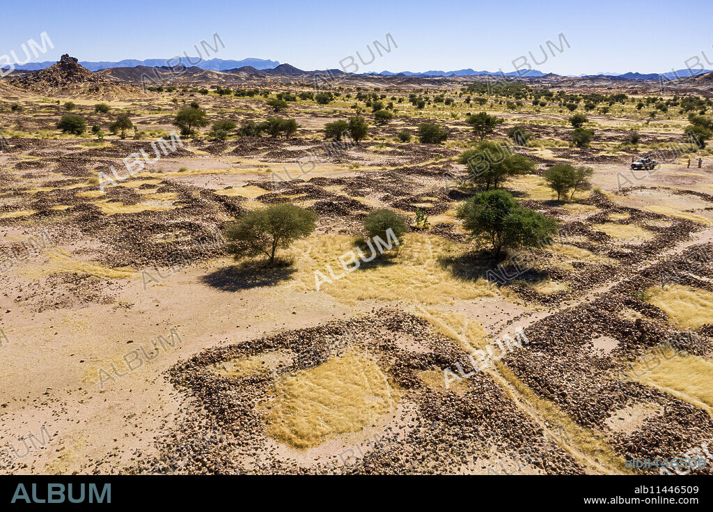 Aerial of the former Tuareg capital of Agadez, Air Mountains, Niger, Africa.