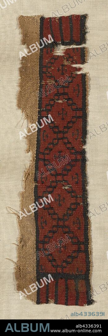 Border, Roman period (30 B.C.– 641 A.D.), 3rd/5th century, Coptic, Egypt, Egypt, Linen and wool, slit tapestry weave, 6.4 × 24.8 cm (2 1/2 × 9 3/4 in.).