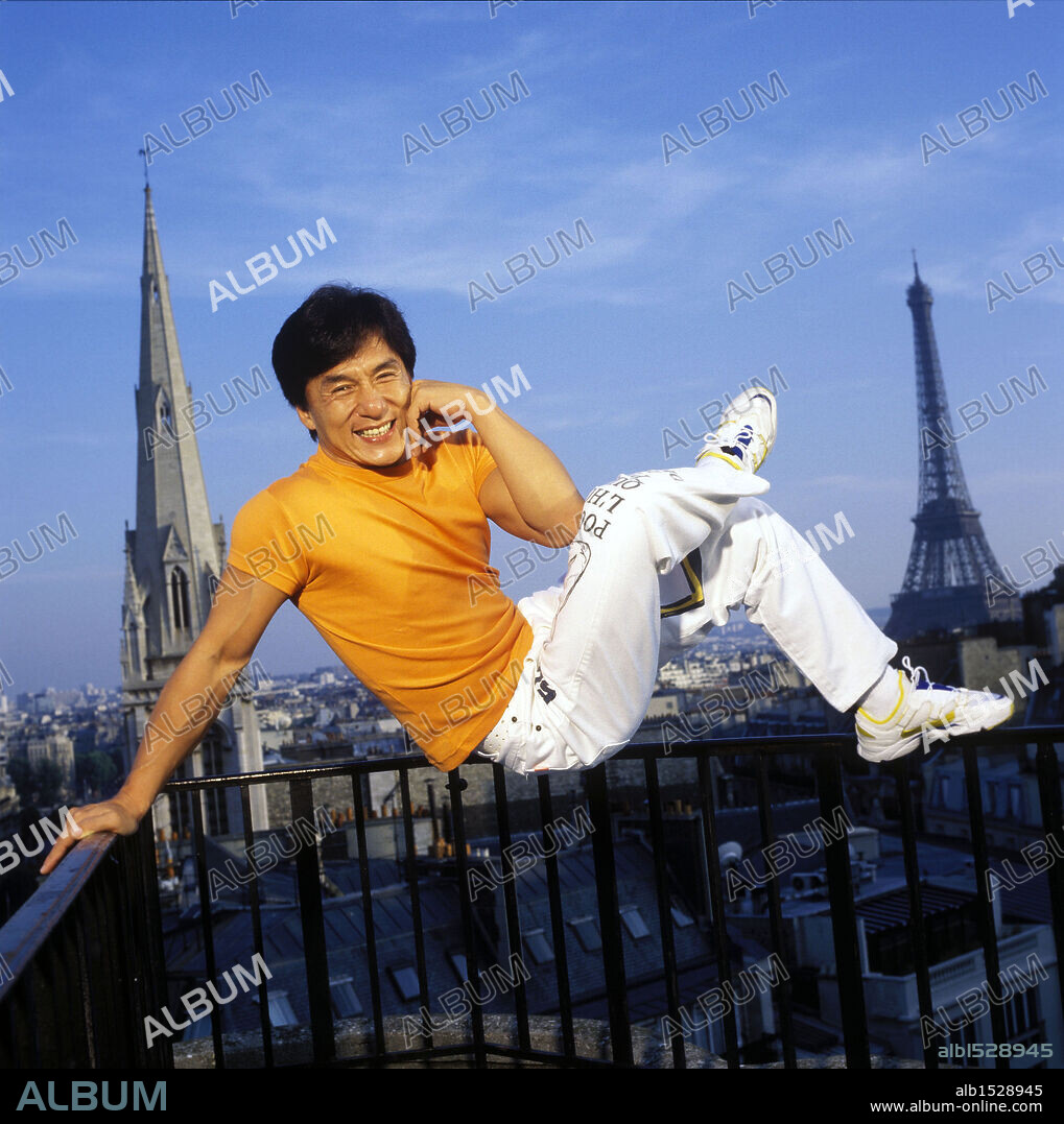 JACKIE CHAN en HORA PUNTA, 1998 (RUSH HOUR), dirigida por BRETT RATNER. Copyright NEW LINE CINEMA.