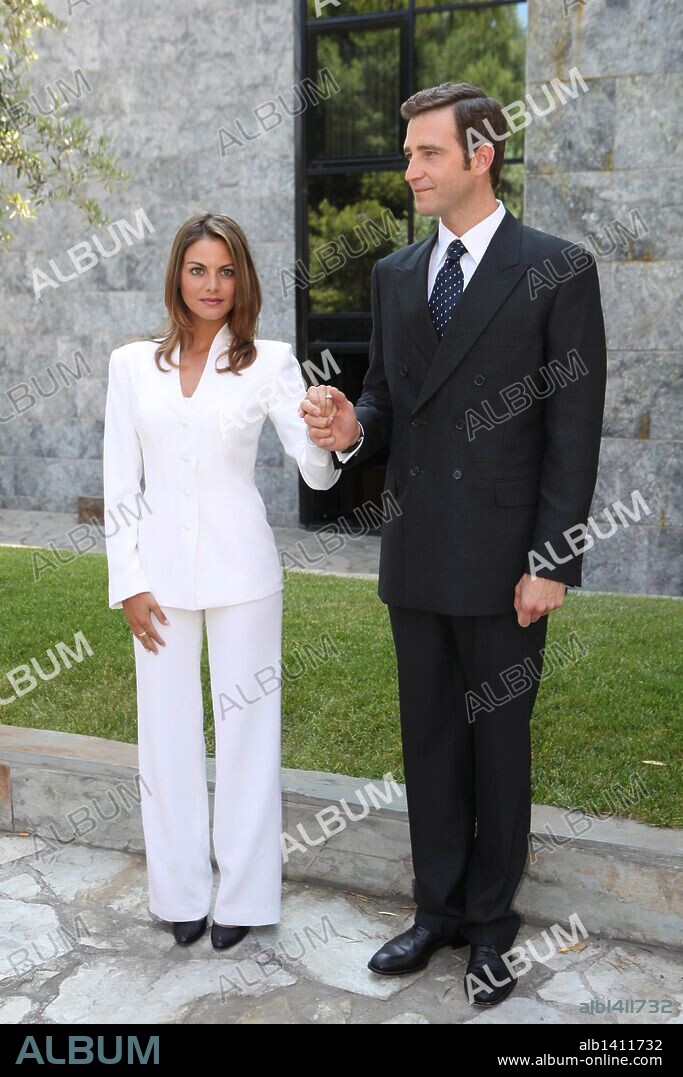 Amaia Salamanca y Fernando Gil protagonistas de "Felipe y Letizia", tv-movie de Tele 5.