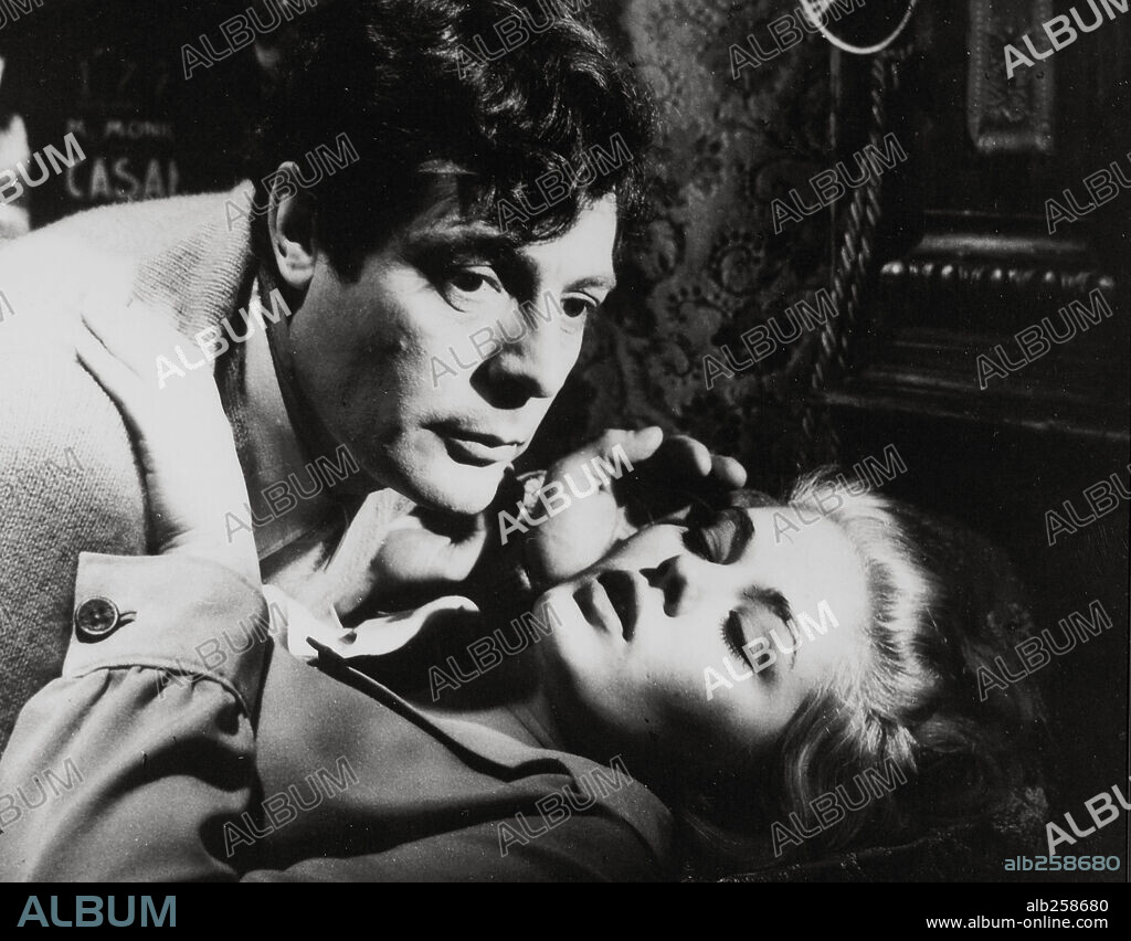 MARCELLO MASTROIANNI in CASANOVA 70, 1965, directed by MARIO MONICELLI. Copyright JOSEPH E. LEVINE/PARAMOUNT.