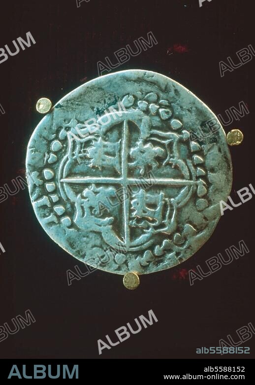 Finances / Argent / Espagne. Pièce d'argent de "2 Real". Fin du 16ème siècle, frappée sous le règne de Philippe II d'Espagne . Atelier de frappe : Potosi, Bolivie. Potosi, Museo de la Casa de la Moneda.