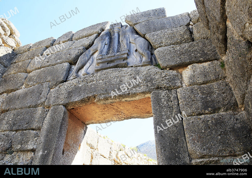 The Lions' Gate in the ruins of the ancient city of Mycenae, UNESCO World Heritage Site, Peloponnese, Greece, Europe.