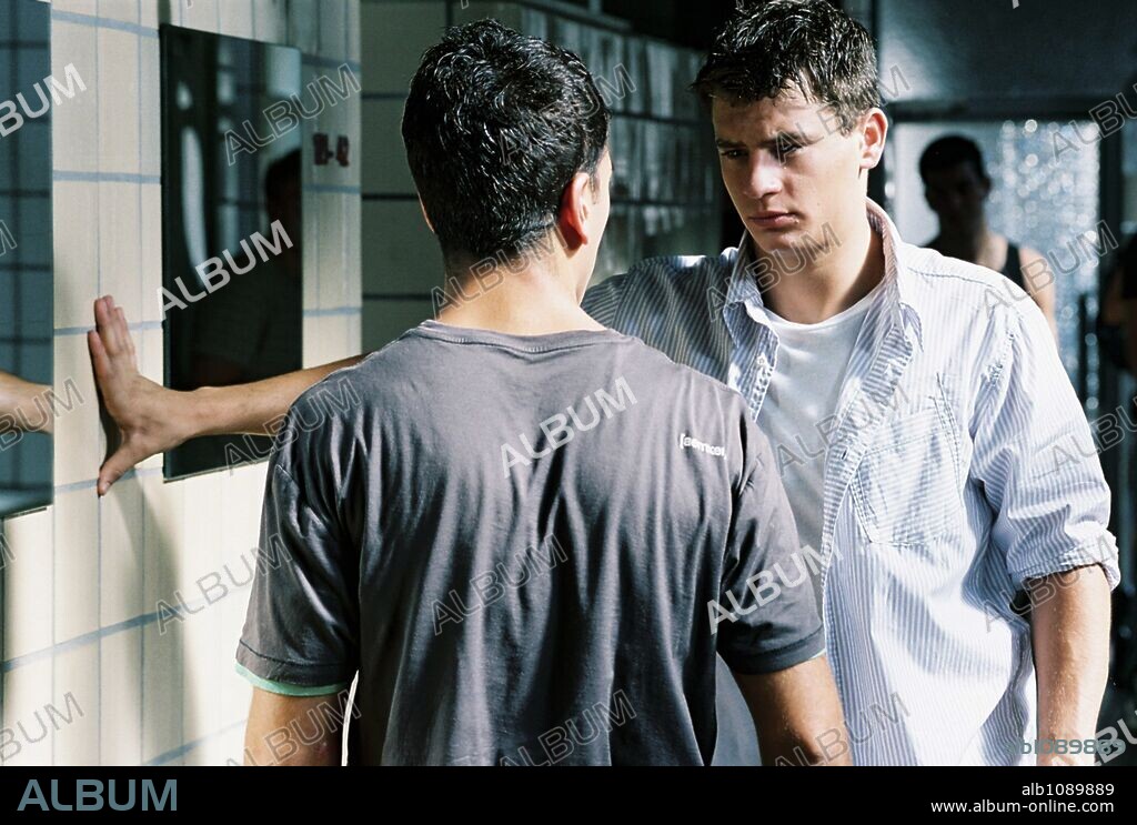 LA OLA, 2008 (DIE WELLE), dirigida por DENNIS GANSEL. Copyright RAT PACK FILMPRODUKTION GMBH/CONSTANTIN FILM PRODUKTION.