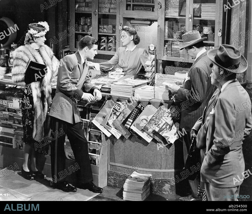 OLIVIA DE HAVILLAND and RICHARD LONG in THE DARK MIRROR, 1946, directed by ROBERT SIODMAK. Copyright UNIVERSAL PICTURES.