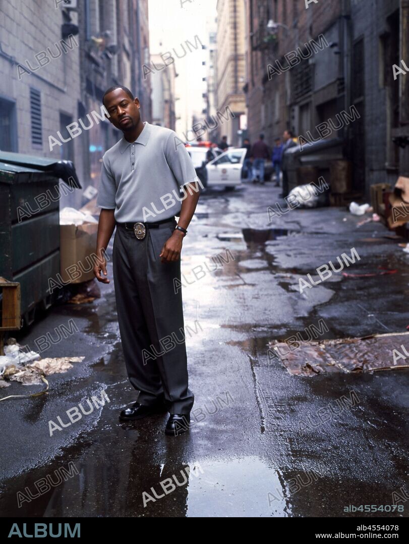 MARTIN LAWRENCE en DE LADRON A POLICIA, 1999 (BLUE STEAK), dirigida por LES MAYFIELD. Copyright COLUMBIA PICTURES.