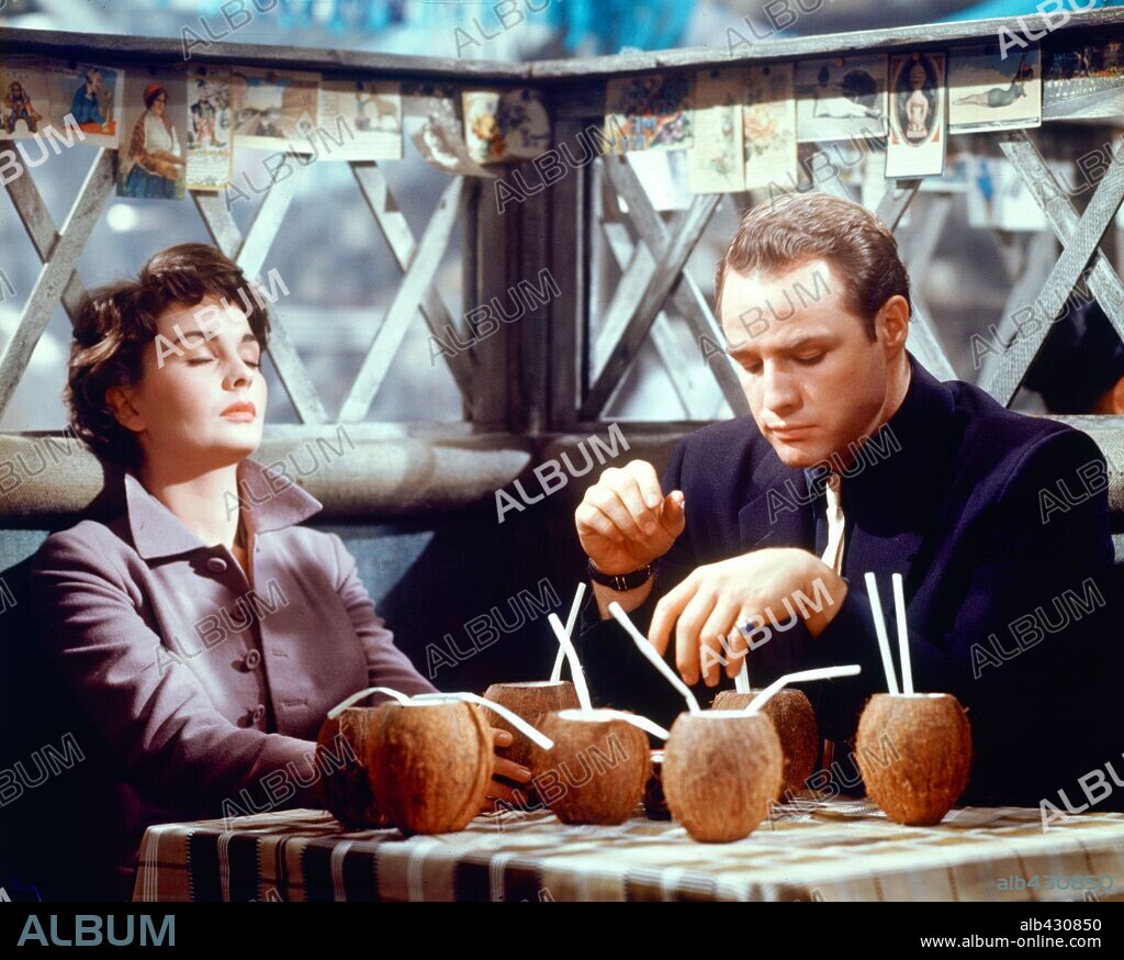 JEAN SIMMONS and MARLON BRANDO in GUYS AND DOLLS, 1955, directed by JOSEPH L. MANKIEWICZ. Copyright M.G.M/SAMUEL GOLDWYN.