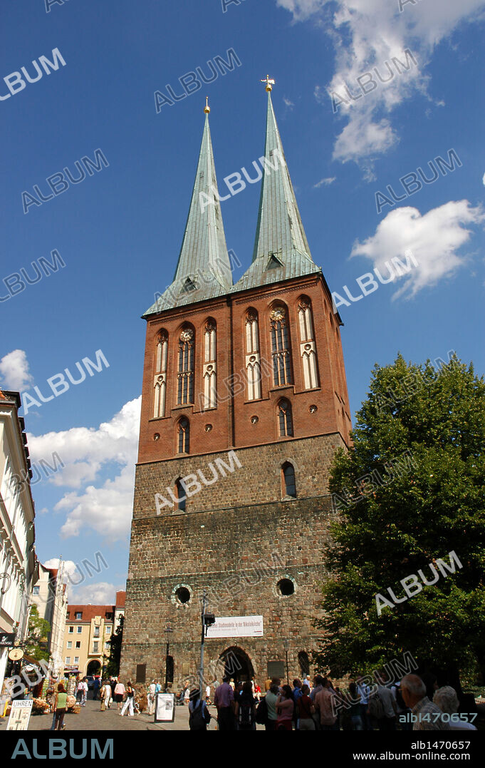 ALEMANIA. BERLIN. Iglesia de San Nicolás (Nikolaikirche), situada en el barrio homónimo. Fue erigida entre los años 1220 y 1230 (S. XIII), y reconstruída tras la II Guerra Mundial.