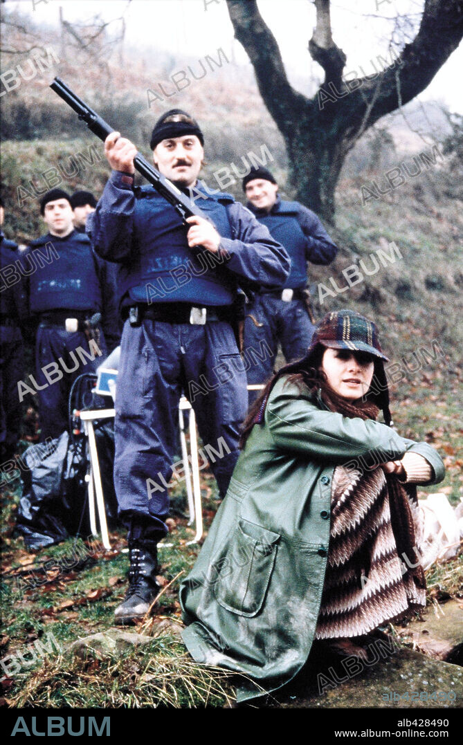 NAJWA NIMRI in BLINDED, 1997 (A CIEGAS), directed by DANIEL CALPARSORO. Copyright STAR LINE PRODUCTIONS.