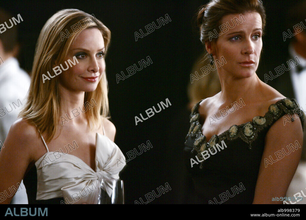 CALISTA FLOCKHART und RACHEL GRIFFITHS in BROTHERS & SISTERS, 2006, unter der Regie von KEN OLIN. Copyright TOUCHSTONE TELEVISION.