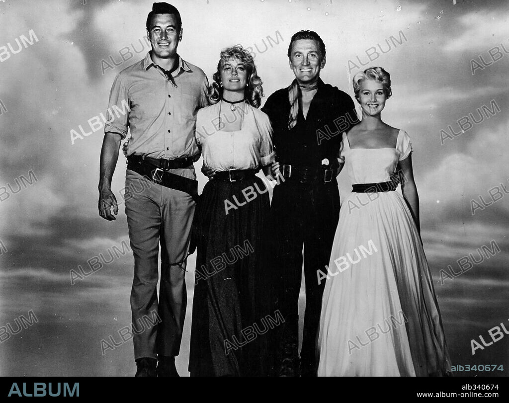 CAROL LYNLEY, DOROTHY MALONE, KIRK DOUGLAS and ROCK HUDSON in THE LAST SUNSET, 1961, directed by ROBERT ALDRICH. Copyright UNIVERSAL PICTURES.