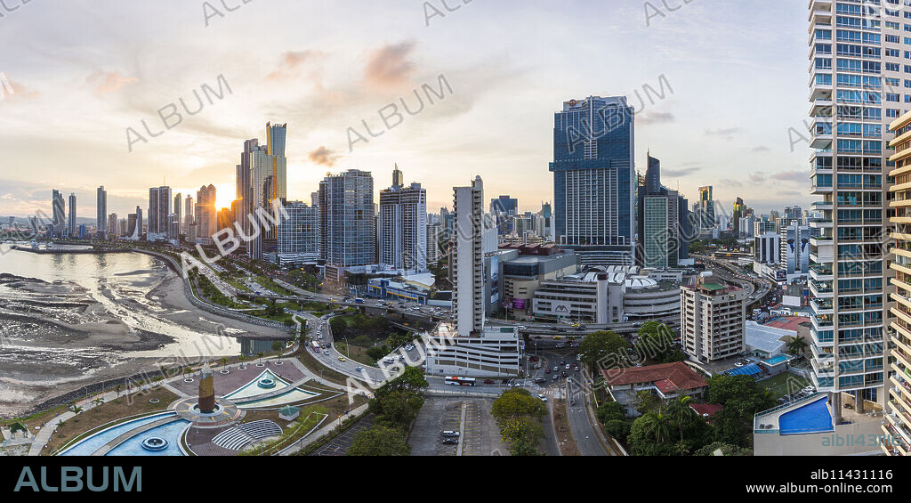 City skyline, Panama City, Panama, Central America.