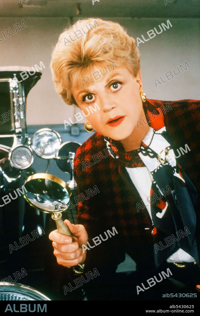 ANGELA LANSBURY in MURDER, SHE WROTE, 1984, directed by ALLEN REISNER, JERRY JAMESON, SEYMOUR ROBBIE and VINCENT MCEVEETY. Copyright Universal Pictures Television.