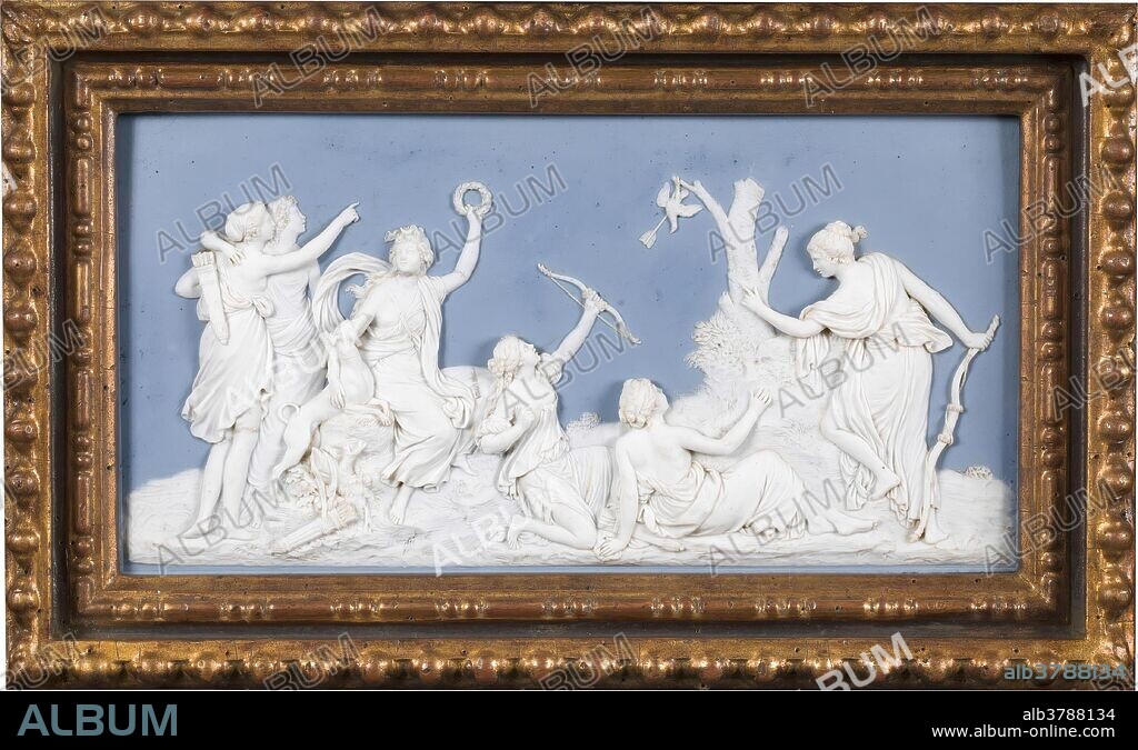 MANUFACTURE NATIONALE DE SEVRES. Manufacture Nationale de Sèvres / 'Diana otorgando el premio de la caza'. Hacia 1790. Pasta cerámica, 16 x 31 cm.