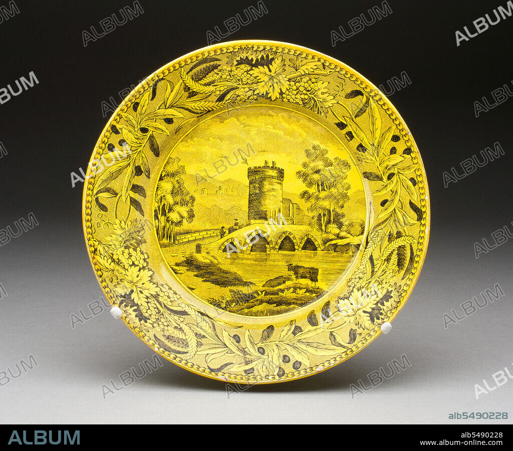CREIL POTTERY. Plate, Montereau, 1840/60.