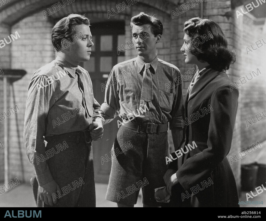 BARBARA MURRAY, DIRK BOGARDE and RICHARD ATTENBOROUGH in BOYS IN BROWN, 1949, directed by MONTGOMERY TULLY. Copyright GAINSBOROUGH FILMS.