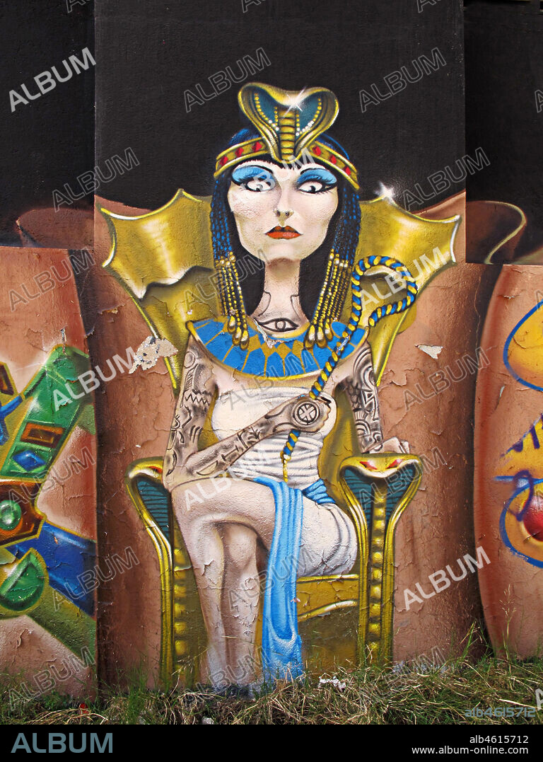 Ilustración caricatura de la reina cleopatra de egipto, graffiti mural, Mataró, provincia Barcelona, Barcelona en 2013.