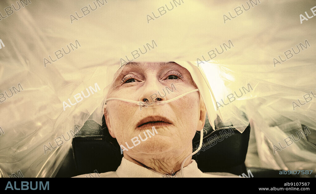 EL REINO, 1994 (RIGET), dirigida por LARS VON TRIER. Copyright ZENTROPA PRODUCTIONS.