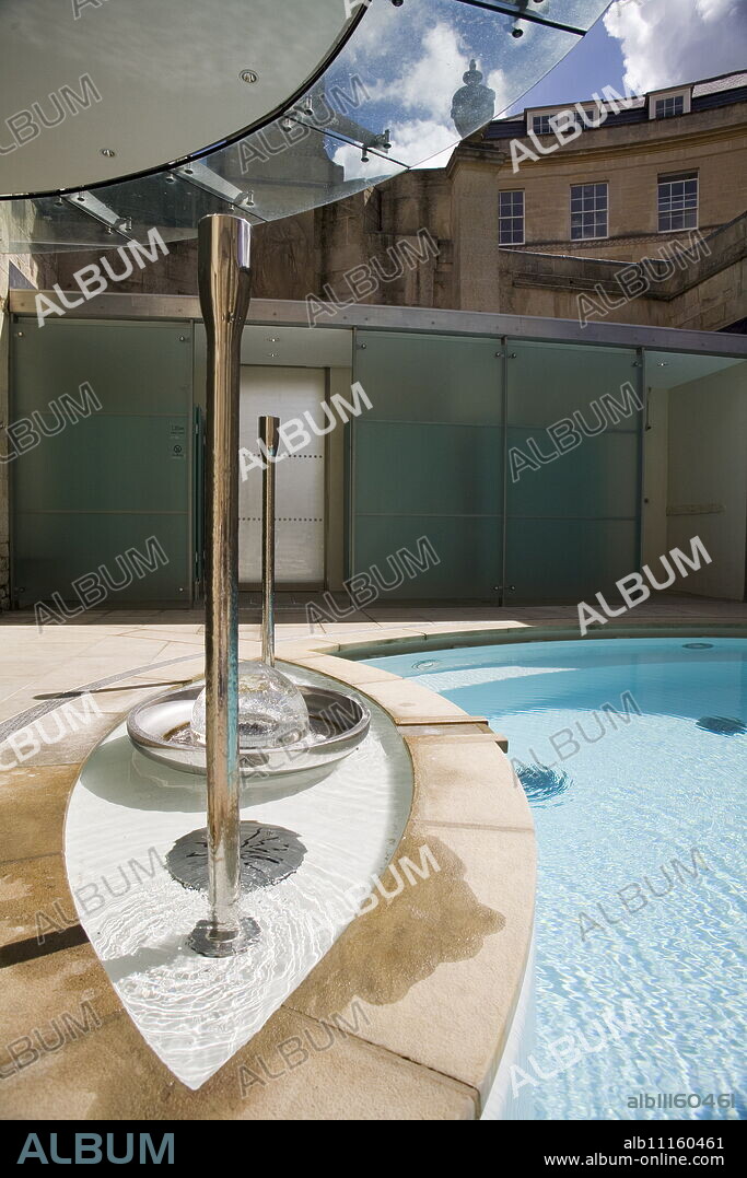 Cross Bath, Thermae Bath Spa, Bath, Avon, England, United Kingdom, Europe.