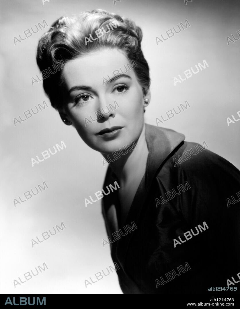 BARBARA RUSH in BIGGER THAN LIFE, 1956, directed by NICHOLAS RAY. Copyright 20TH CENTURY FOX.