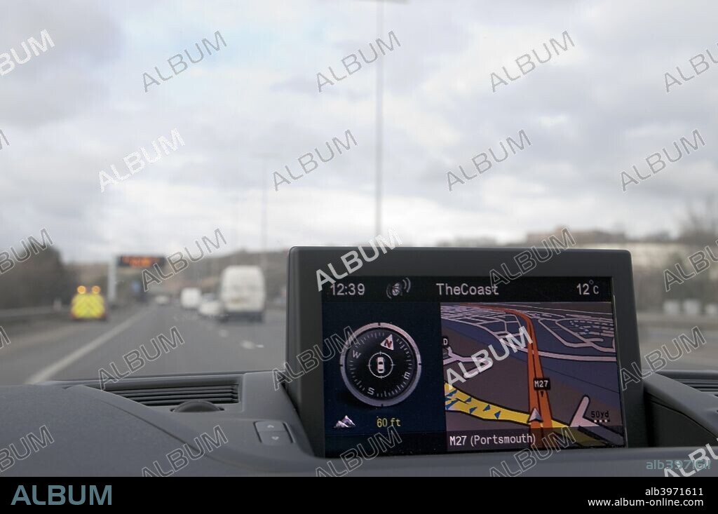Satellite navigation system in Alfa Romeo Giulietta 2011.