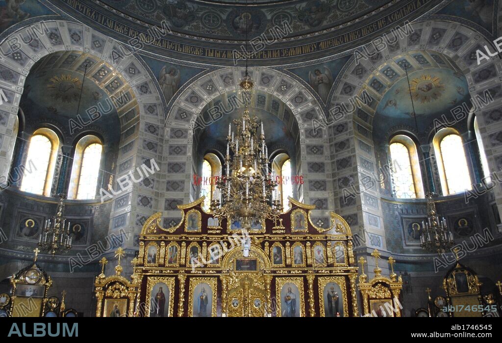 UCRANIA. PENINSULA AUTONOMA DE CRIMEA. YEVPATORIYA (EUPATORIA). CATEDRAL DE SAN NICOLAS EL TAUMATURGO. Fundada en el siglo XIX. Construida para conmemorar la liberación de Eupatoria de los ejércitos Inglés, francés y turco en la final de la Guerra de Crimea (1853-1856). Proyecto del arquitecto Bernardazzi. Interior.