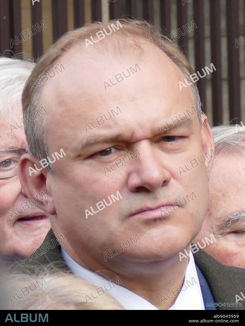 Sir Ed Davey arrives for a media interview, after parliament returned to sit, after the prorogation was annulled by the Supreme Court. 25th September 2019. Sir Ed Davey (born 1965), British politician serving as Deputy Leader of the Liberal Democrats since 2019. He served in the Conservative-Liberal Democrat coalition as Secretary of State for Energy and Climate Change from 2012 to 2015.