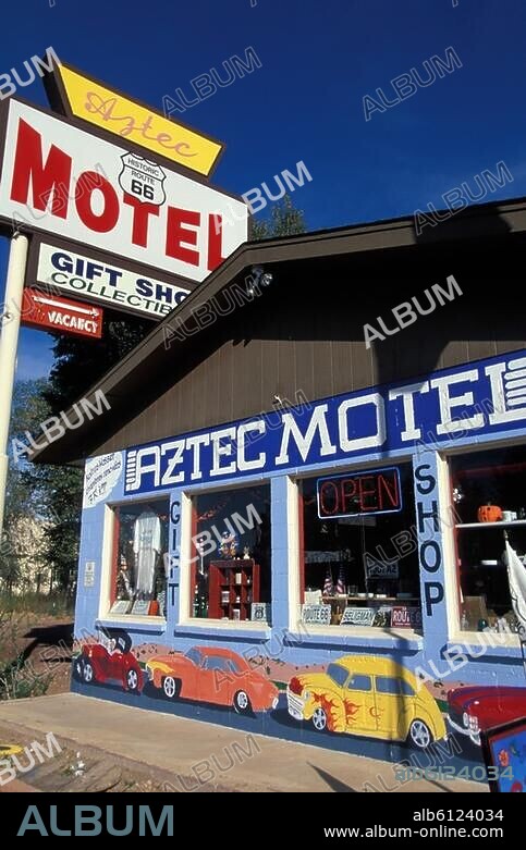 Seligman (Arizona, USA), Aztec Motel & Gift Shop.-Teilansicht.-Foto, 2006.
