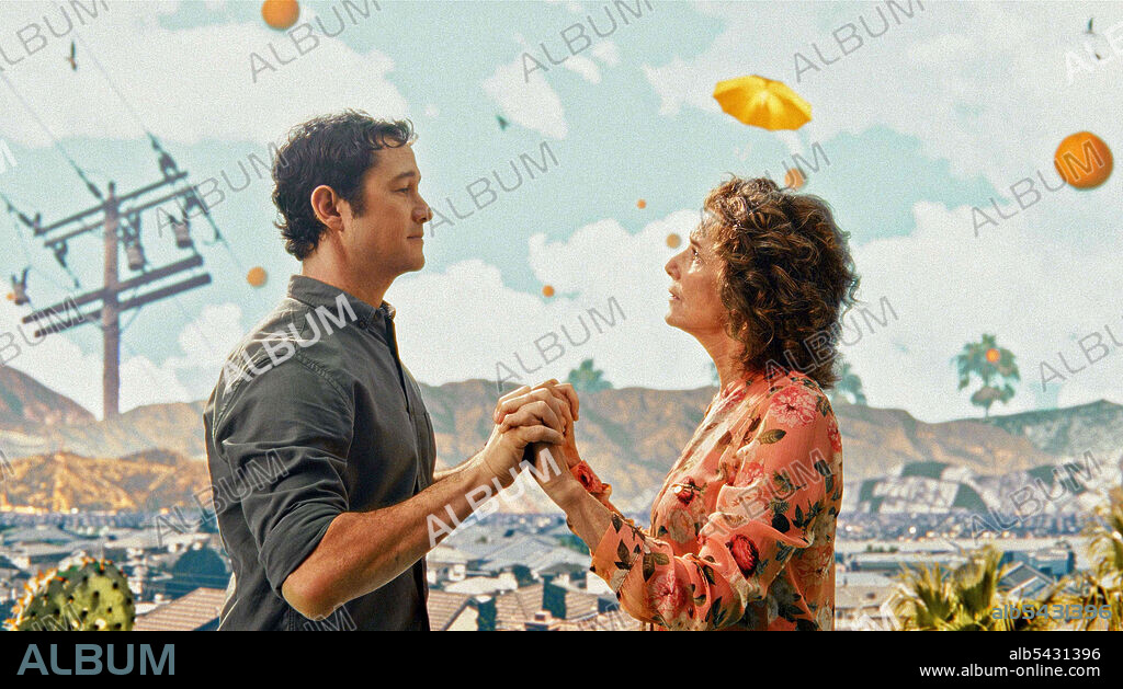 DEBRA WINGER and JOSEPH GORDON-LEVITT in MR. CORMAN, 2021, directed by JOSEPH GORDON-LEVITT. Copyright A24.