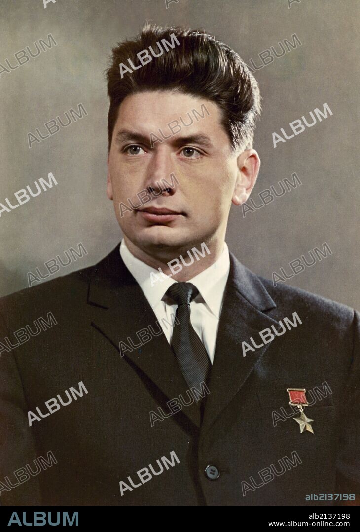 Soviet cosmonaut boris yegorov who was part of the voskhod 1 mission, 1964. 01/02/1964