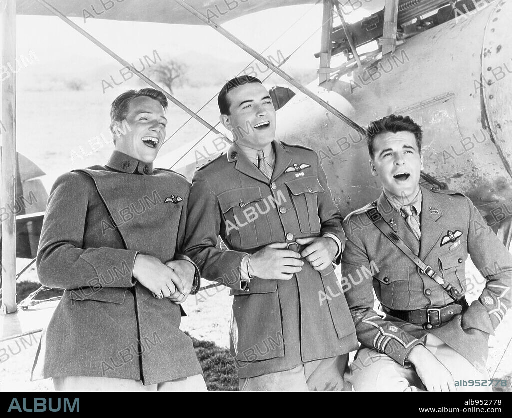 DOUGLAS FAIRBANKS JR., NEIL HAMILTON and RICHARD BARTHELMESS in THE DAWN PATROL, 1930, directed by HOWARD HAWKS. Copyright FIRST NATIONAL/WARNER BROTHERS.