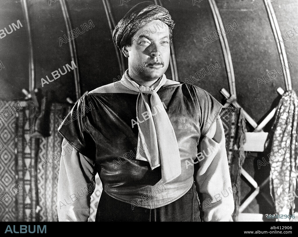 ORSON WELLES en LA ROSA NEGRA, 1950 (THE BLACK ROSE), dirigida por HENRY HATHAWAY. Copyright 20TH CENTURY FOX.