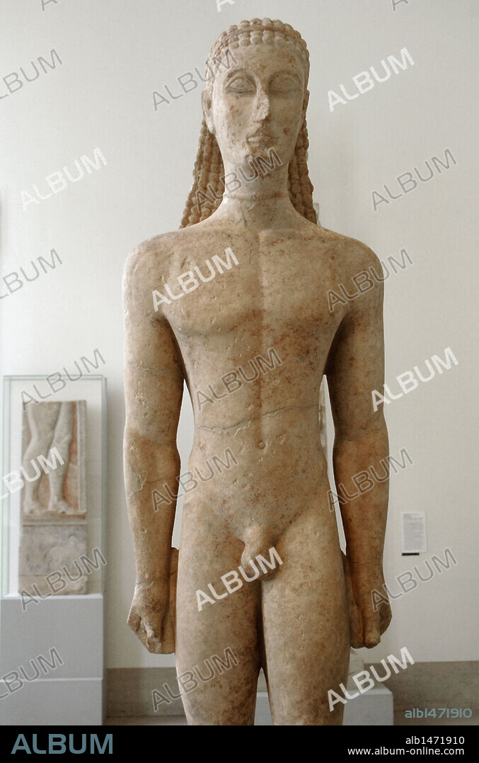 ARTE GRIEGO. GRECIA. EPOCA ARCAICA. S. VI AC. 'KUROS'. Mármol. Años 590-580 aC. Procede de Ática. Museo Metropolitano de Arte. Nueva York. Estados Unidos.