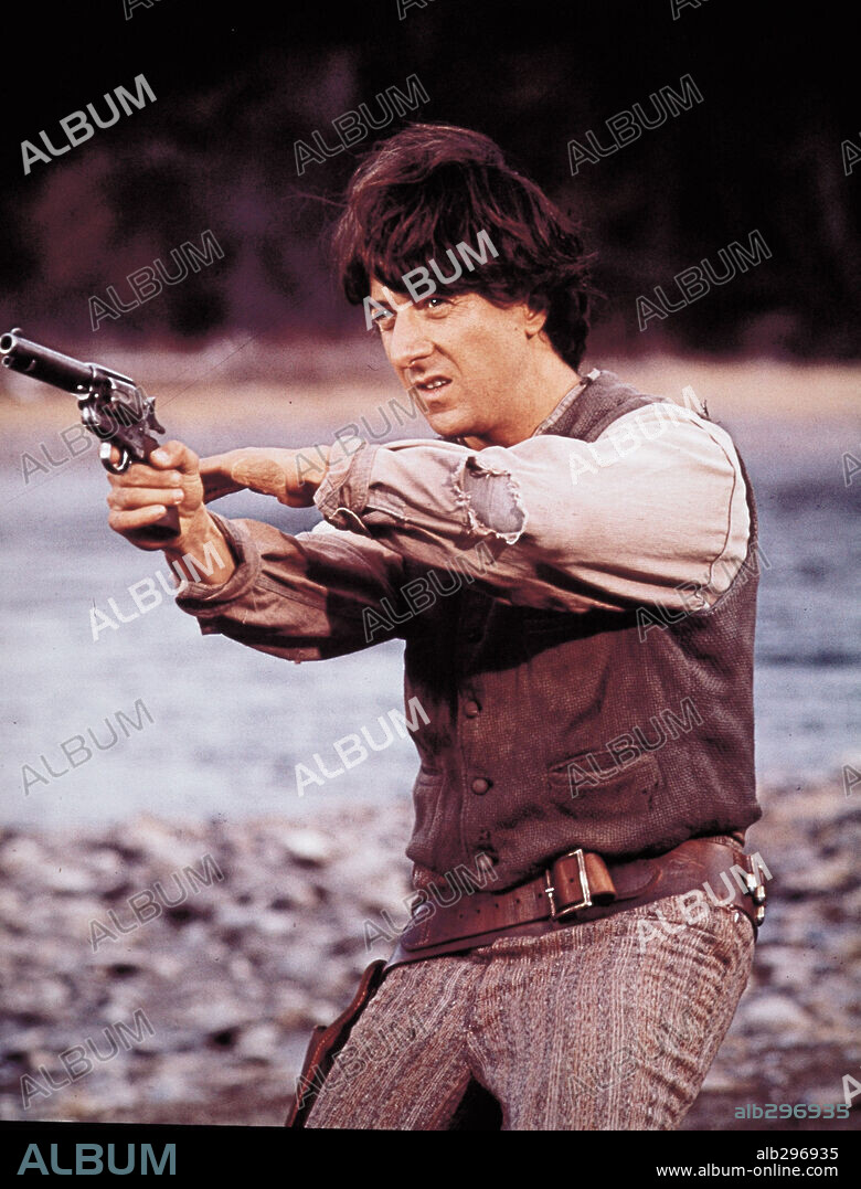 DUSTIN HOFFMAN in LITTLE BIG MAN, 1970, directed by ARTHUR PENN. Copyright NATIONAL GENERAL PICTURES.
