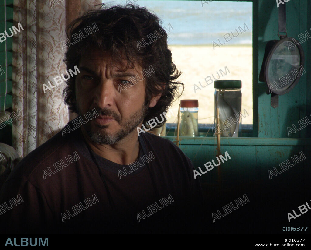 RICARDO DARIN in XXY, 2007, directed by LUCIA PUENZO. Copyright HISTORIAS CINEMATOGRAFICAS CINEMANIA/PYRAMIDE FILMS/WANDA VI.