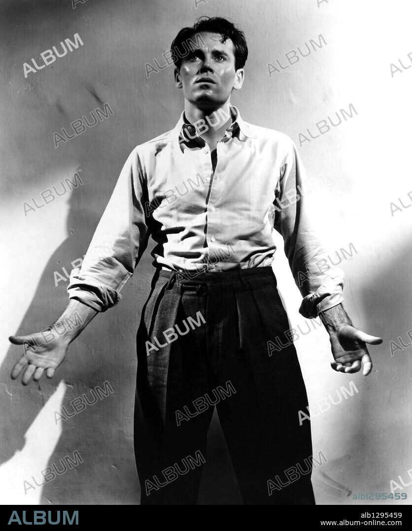 HENRY FONDA in LET US LIVE, 1939, directed by JOHN BRAHM. Copyright COLUMBIA PICTURES.