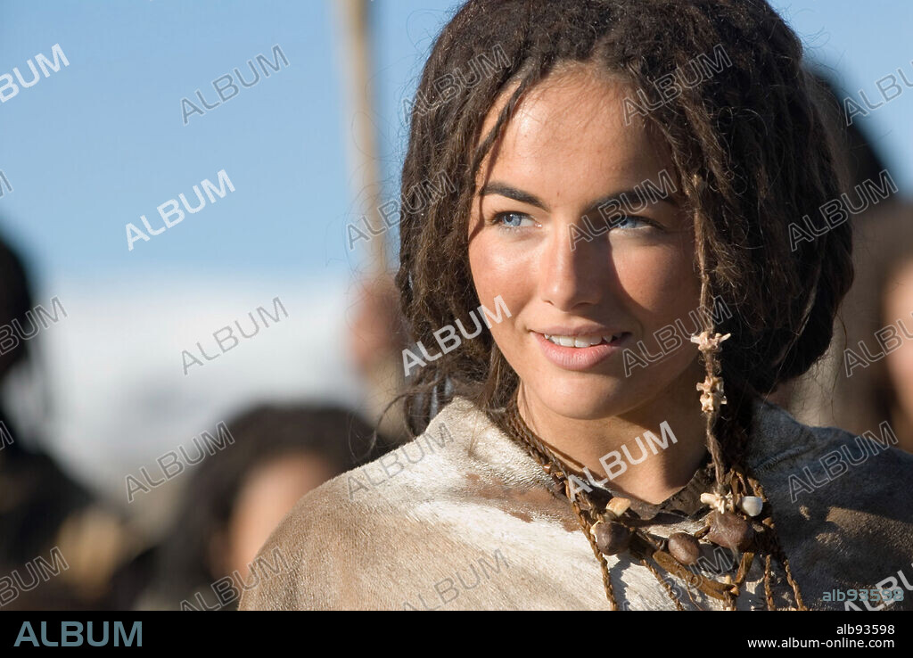 CAMILLA BELLE en 10.000, 2008 (10,000 B. C.), dirigida por ROLAND EMMERICH. Copyright WARNER BROS. PICTURES/LEGENDARY PICTURES/MARK GORDON PROD./ / UPTON, OLIVER.