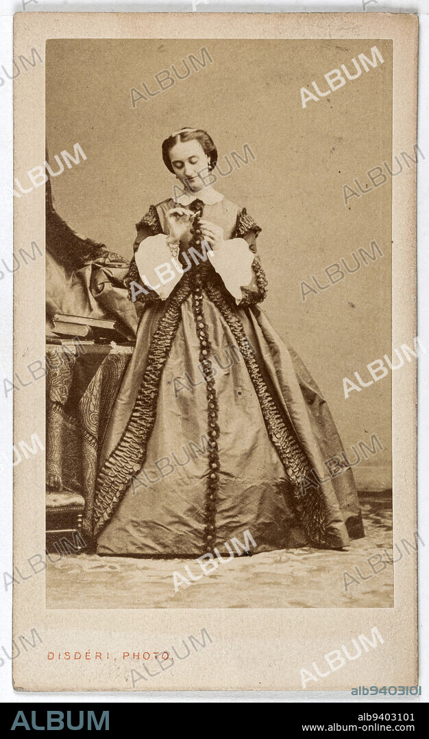 Portrait of Madame Musard, actress or demi-mondaine?, Disdéri, André-Adolphe-Eugène, Photographer, Between 1860 and 1890, 2nd half of the 19th century, Photography, Graphic arts, Photography, Albumen paper print, Dimensions - Work: Height: 8.8 cm, Width: 5.4 cm, Dimensions: Height: 10.5 cm, Width: 6.3 cm.